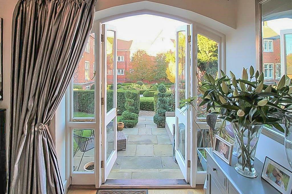 Additional property image - The Galleries, Warley, Brentwood