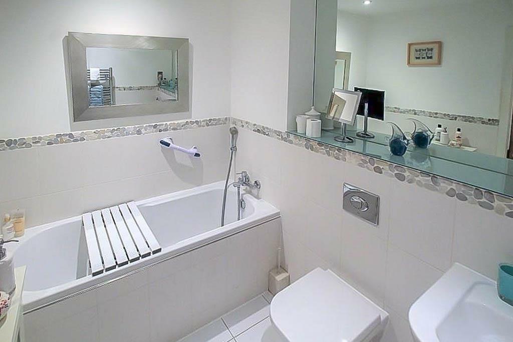 Additional property image - The Galleries, Warley, Brentwood