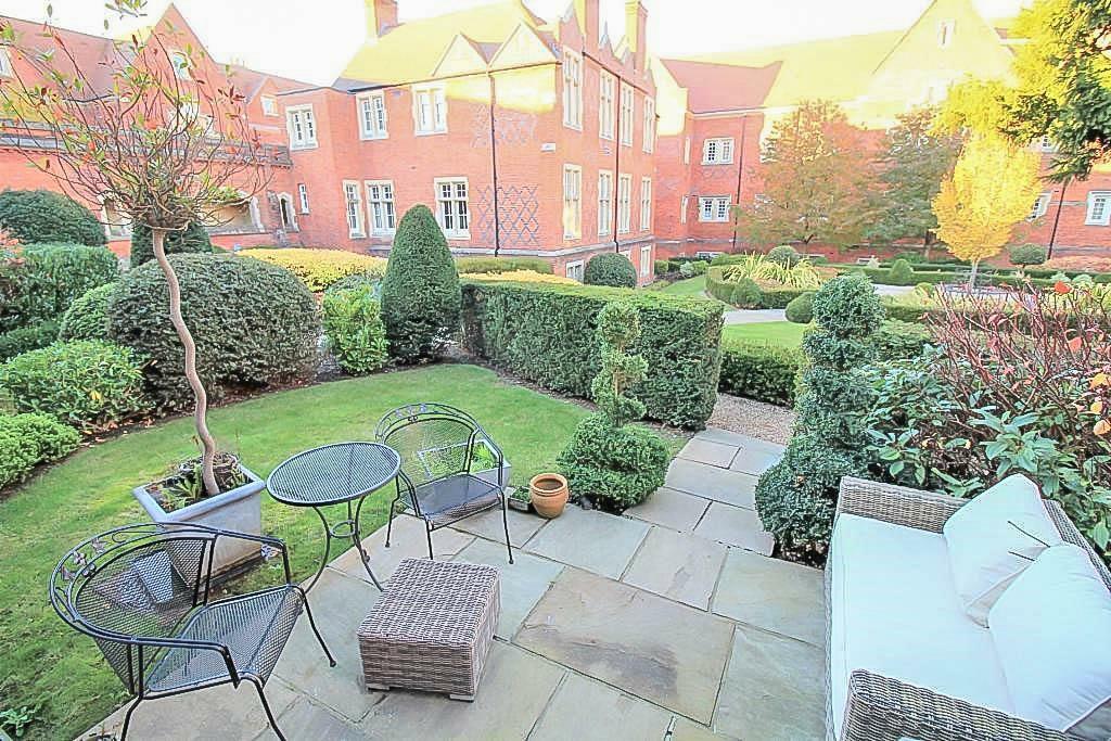 Additional property image - The Galleries, Warley, Brentwood