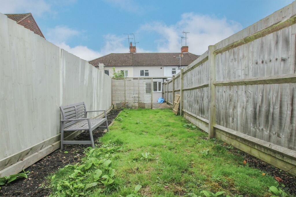 Additional property image - Cricketers Row, Herongate, Brentwood