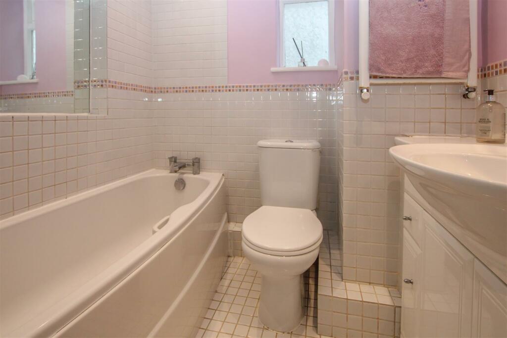Additional property image - Cricketers Row, Herongate, Brentwood