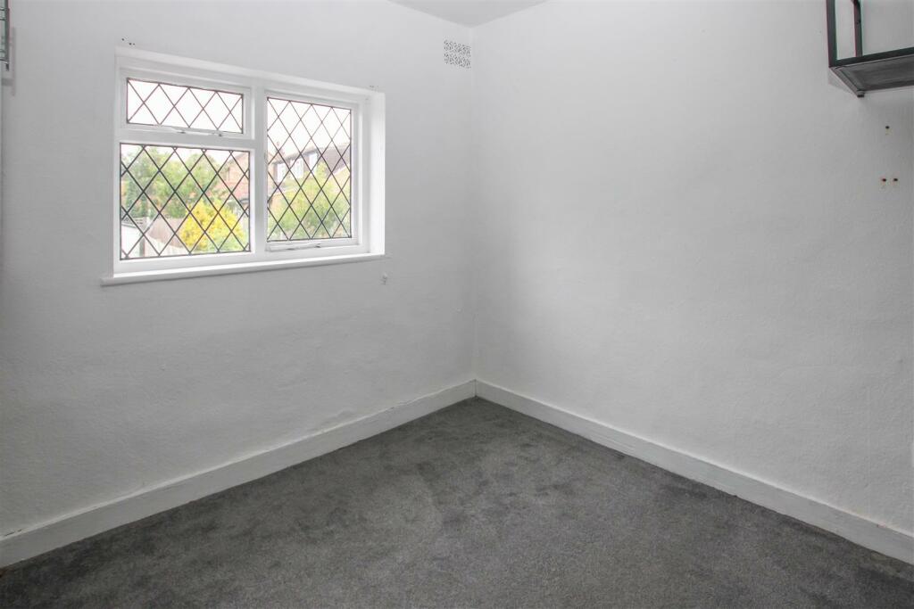 Additional property image - Cricketers Row, Herongate, Brentwood