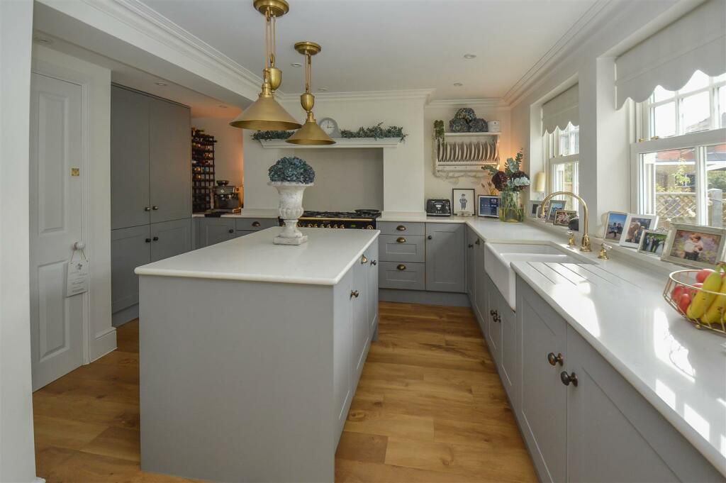 Additional property image - Nita Road, Warley, Brentwood