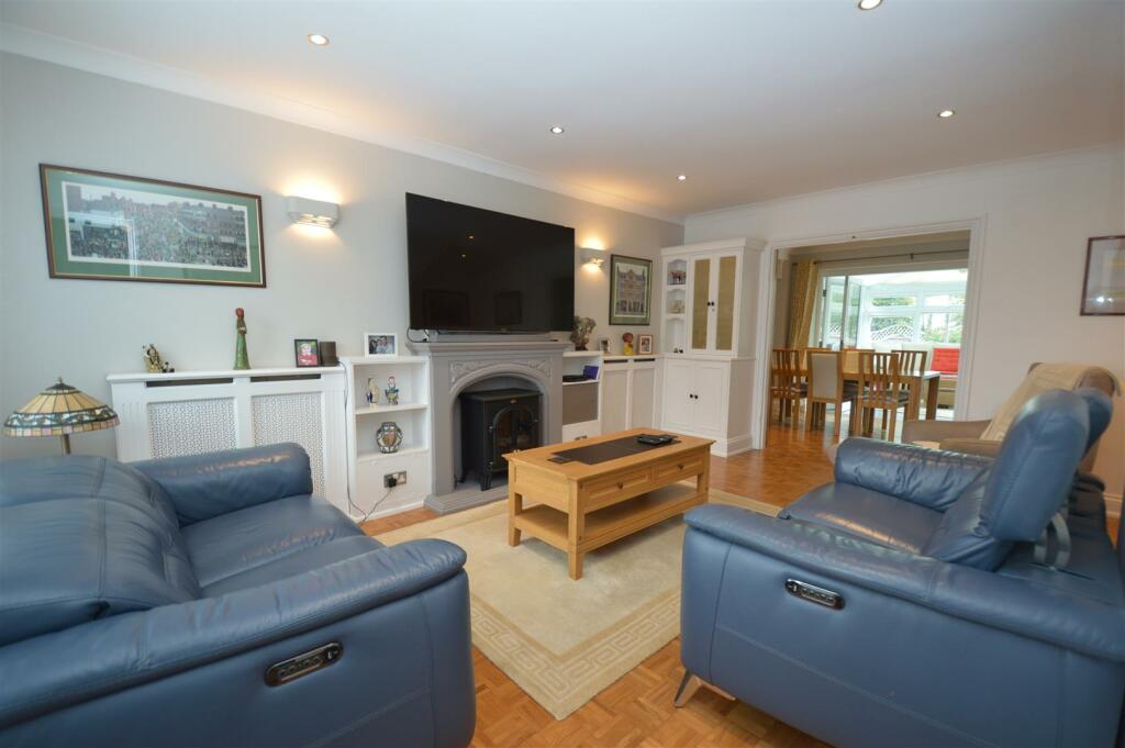 Additional property image - Pittman Close, Ingrave, Brentwood