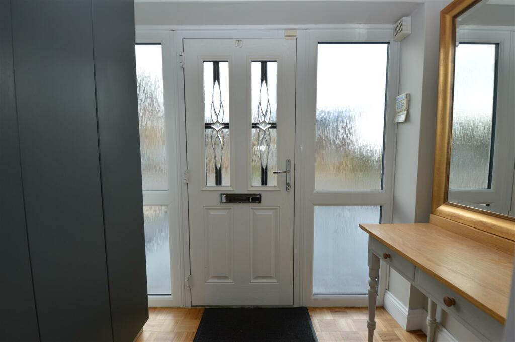 Additional property image - Pittman Close, Ingrave, Brentwood