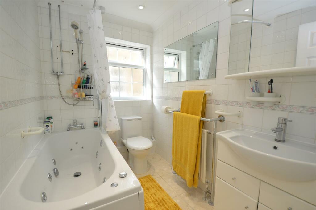 Additional property image - Pittman Close, Ingrave, Brentwood