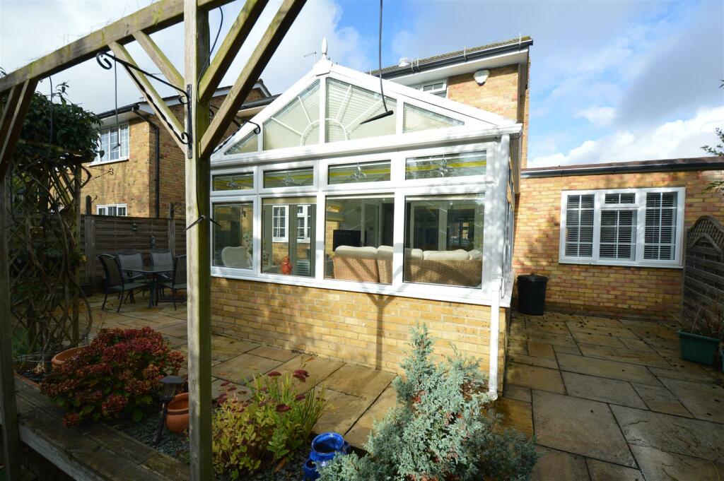 Additional property image - Pittman Close, Ingrave, Brentwood