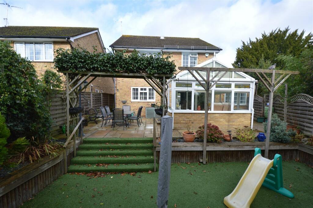 Additional property image - Pittman Close, Ingrave, Brentwood