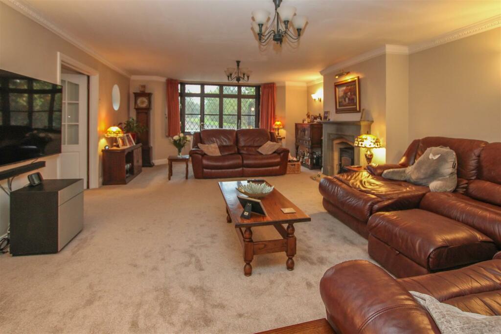 Additional property image - Nags Head Lane, Brentwood