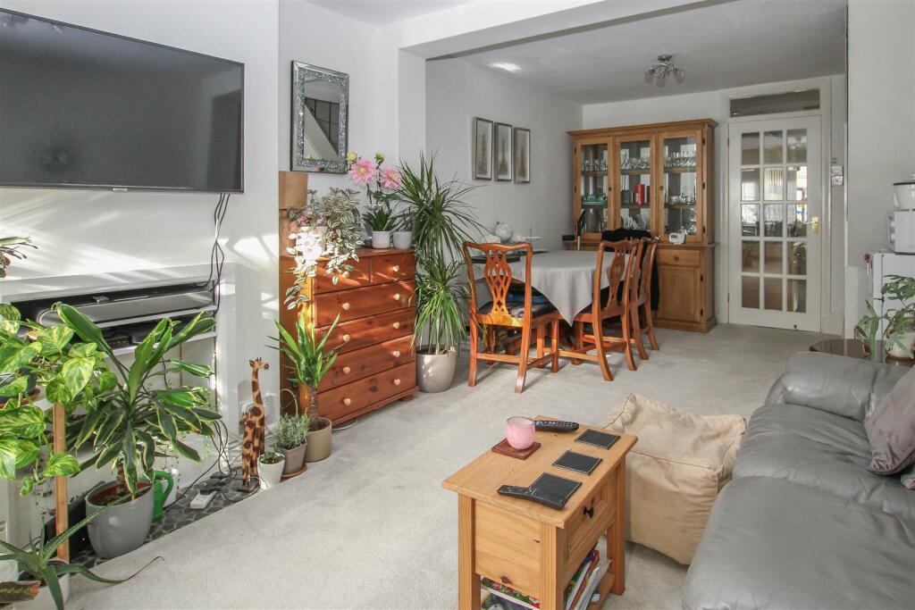 Additional property image - Great Eastern Road, Brentwood