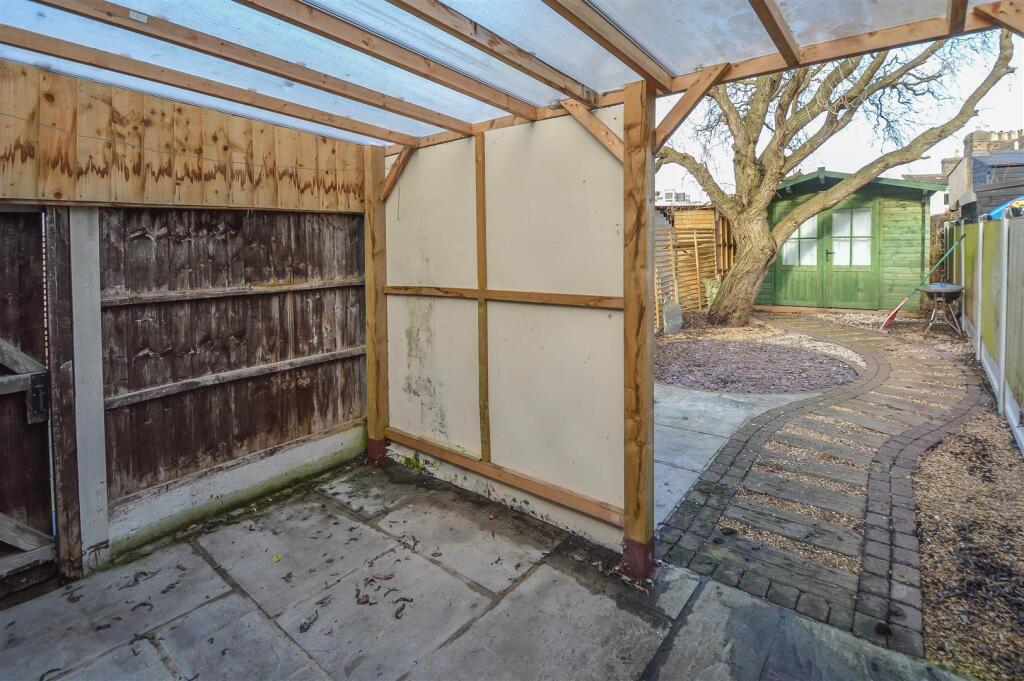 Additional property image - Great Eastern Road, Brentwood