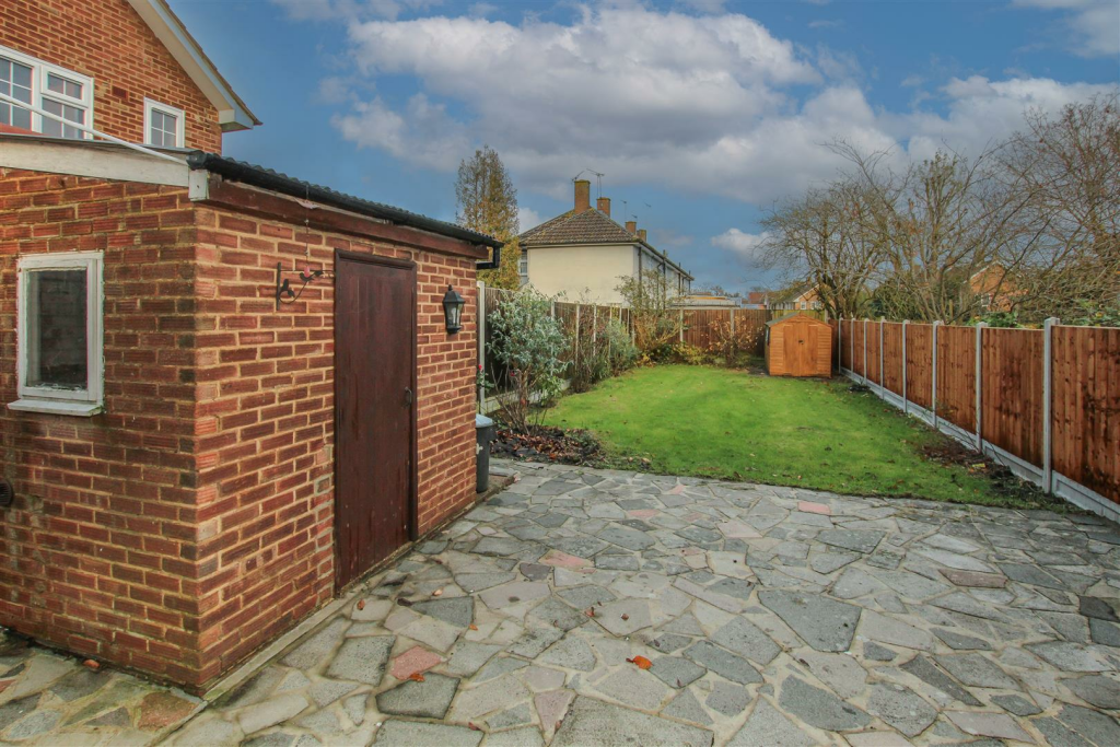 Additional property image - The Broadwalk South, Brentwood