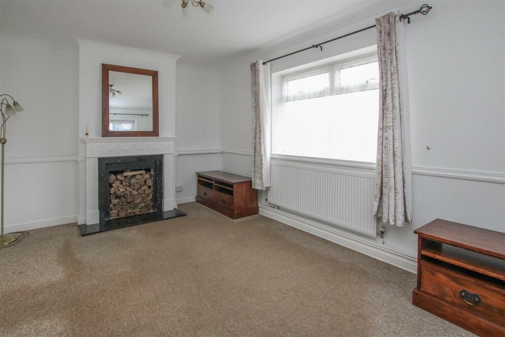 Additional property image - The Broadwalk South, Brentwood