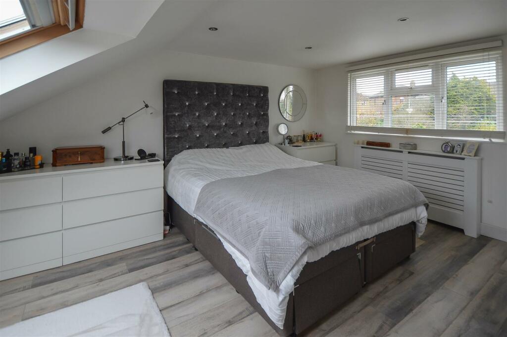 Additional property image - Downsland Drive, Brentwood