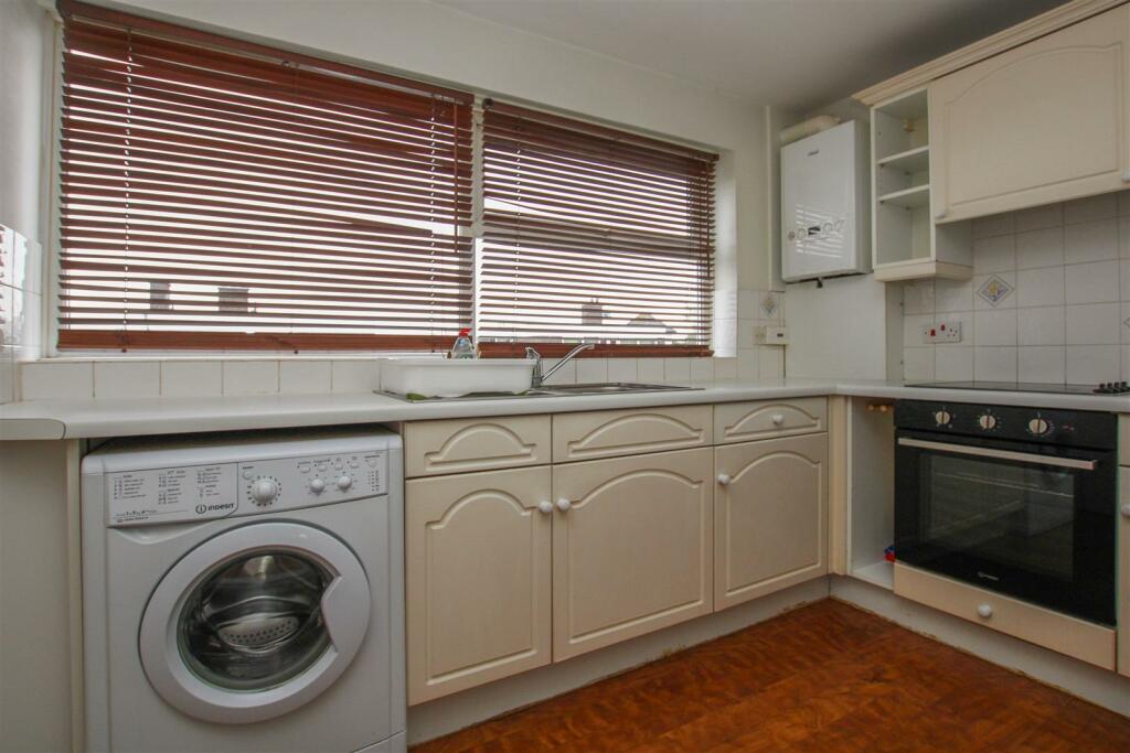Additional property image - Rockleigh Court, Hutton Road, Shenfield, Brentwood