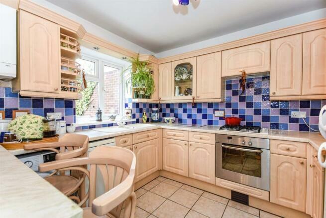 Additional property image - Marlborough Road, Pilgrims Hatch, Brentwood