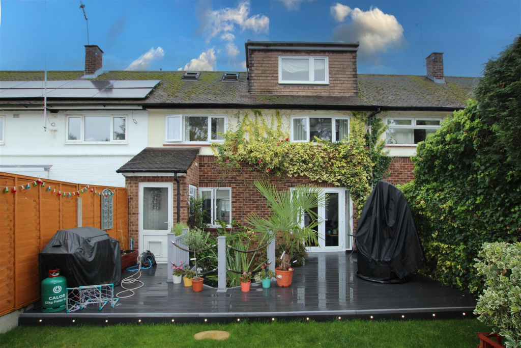 Additional property image - Clarence Road, Pilgrims Hatch, Brentwood