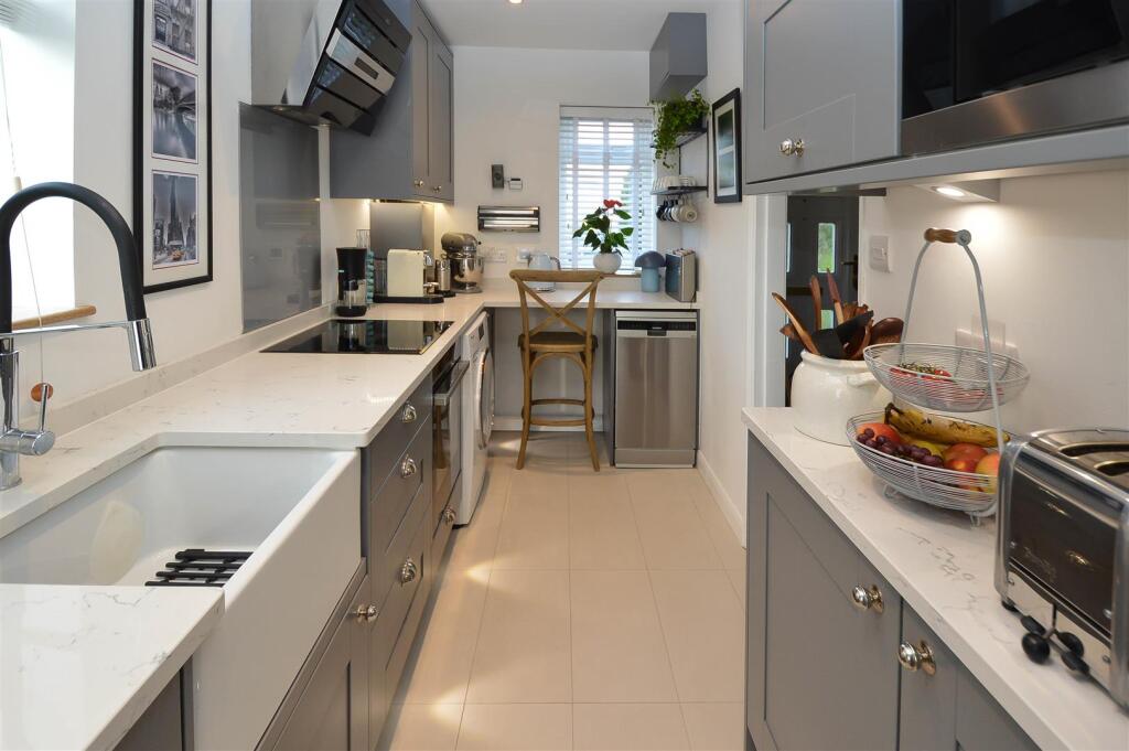 Additional property image - Costead Manor Road, Brentwood