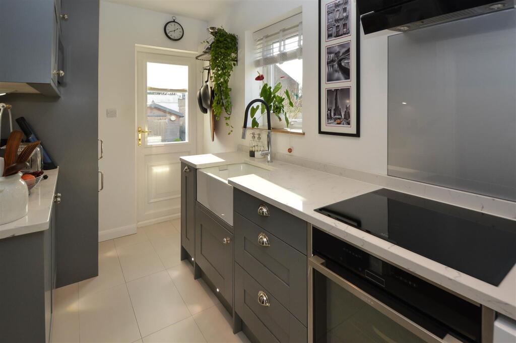 Additional property image - Costead Manor Road, Brentwood