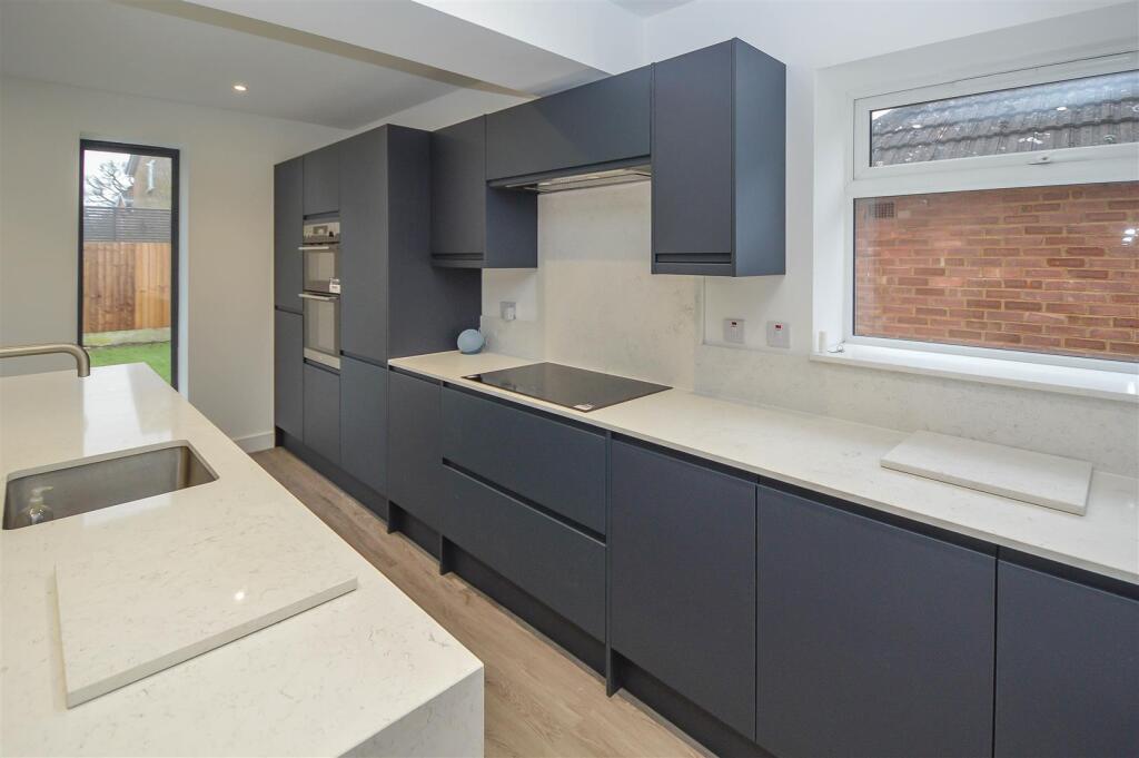 Additional property image - Robin Close, Billericay