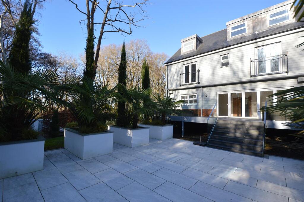 Additional property image - Woodside Place, Great Warley, Brentwood