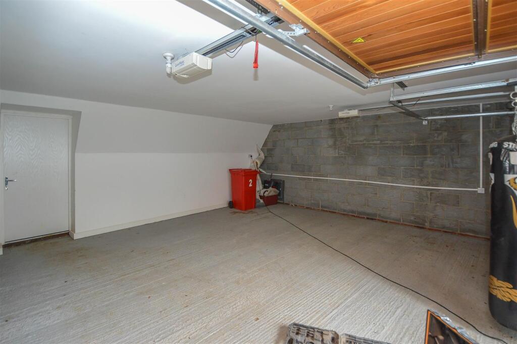 Property image - Woodside Place, Great Warley, Brentwood