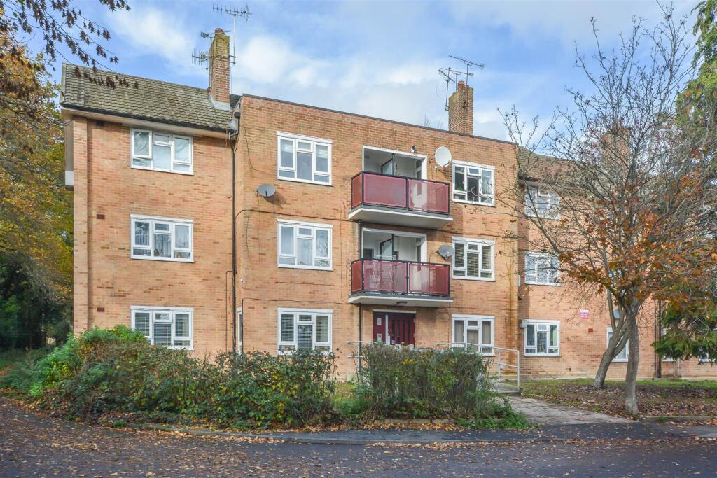 Main image of property: St Stephens Crescent, Brentwood