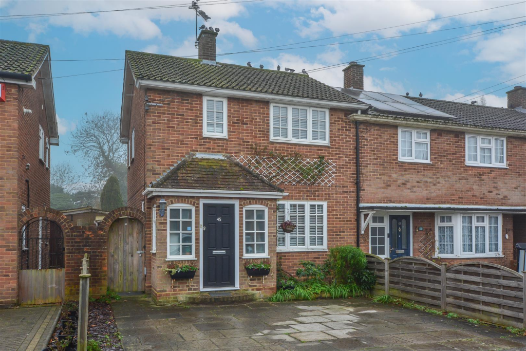 Main image of property: Boundary Drive, Hutton, Brentwood