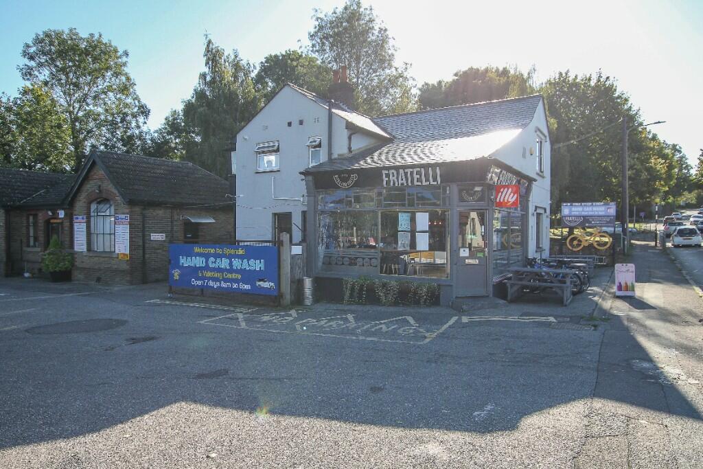 Additional property image - Coopers Hill, Ongar, Essex, CM5