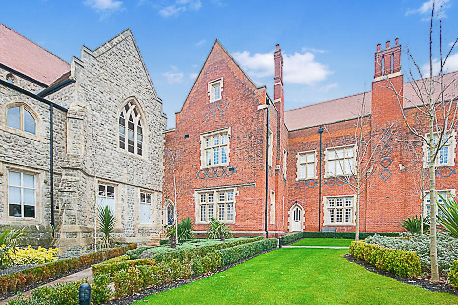 Main image of property: The Galleries, Brentwood, Essex, CM14