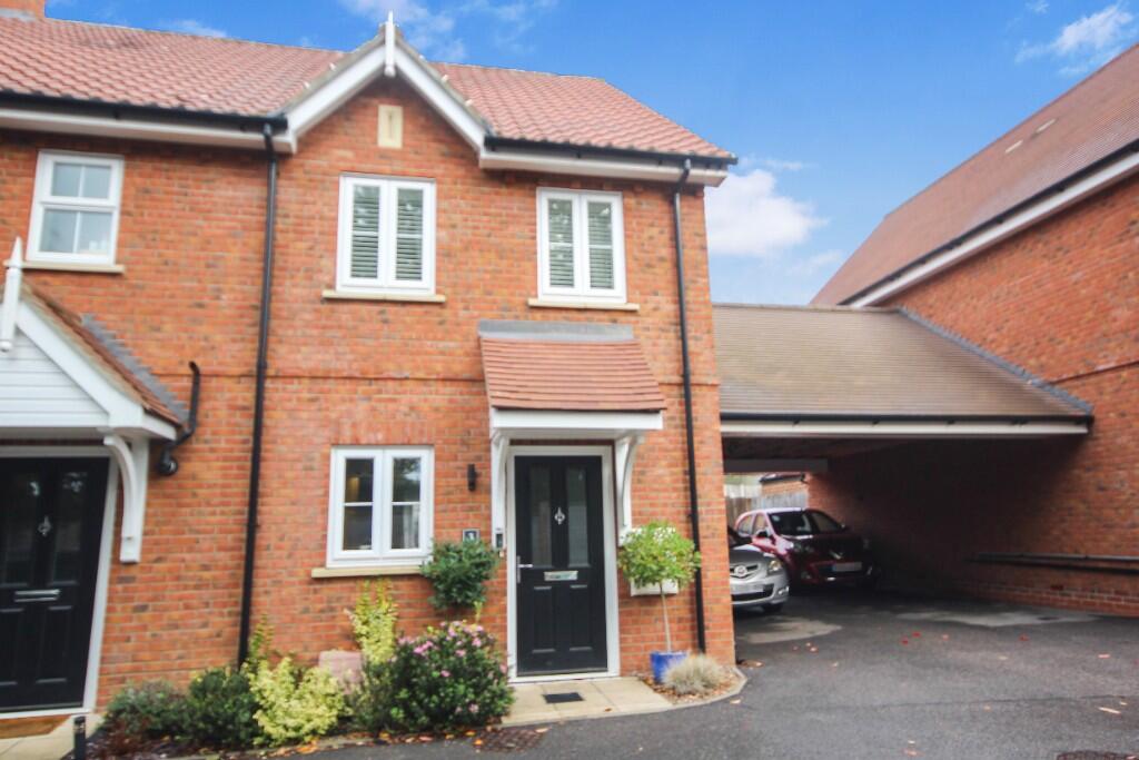 Main image of property: Burntwood Way, Brentwood, Essex, CM14