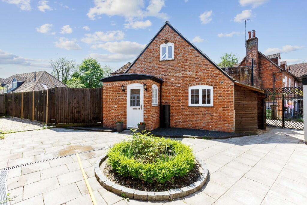 1 bedroom house for sale in Lamb Close, Hungerford, Berkshire, RG17 0QE