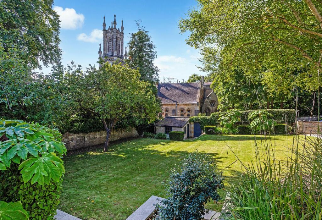 Additional property image - Richmond Road, Bath, BA1