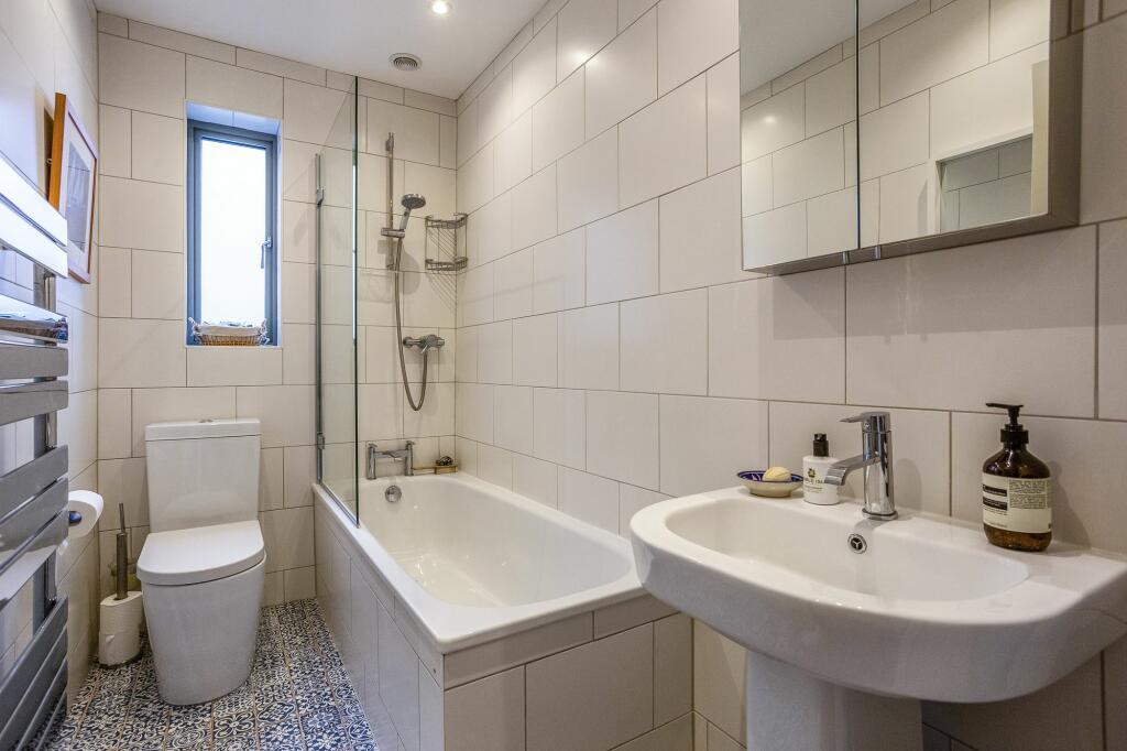Additional property image - Bloomfield Road, Bath, BA2