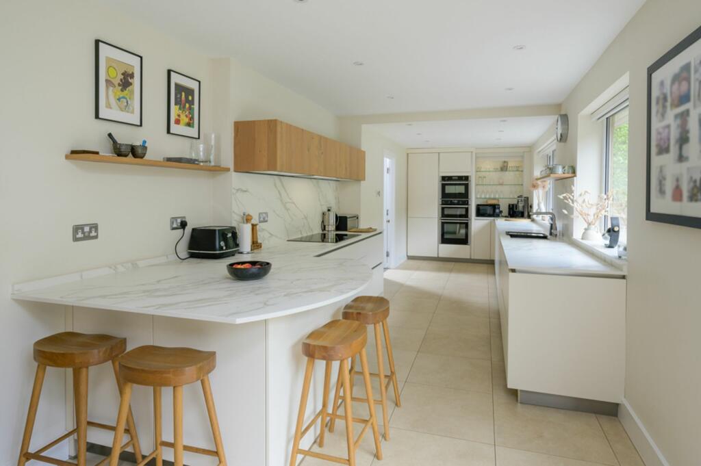 Additional property image - Cleveland Walk, Bath, BA2