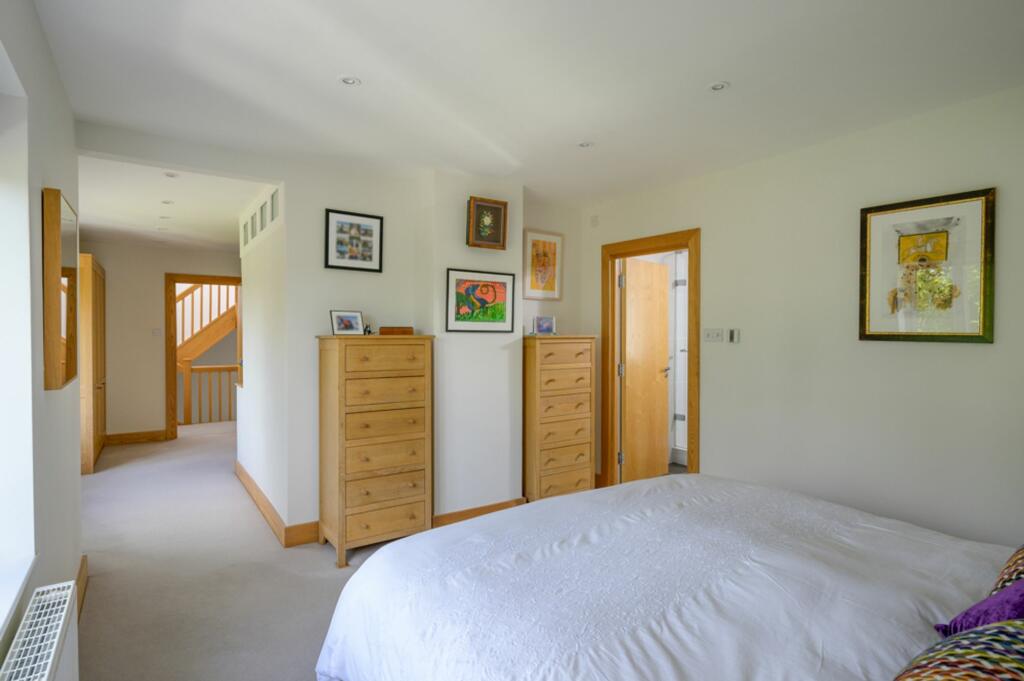 Additional property image - Cleveland Walk, Bath, BA2