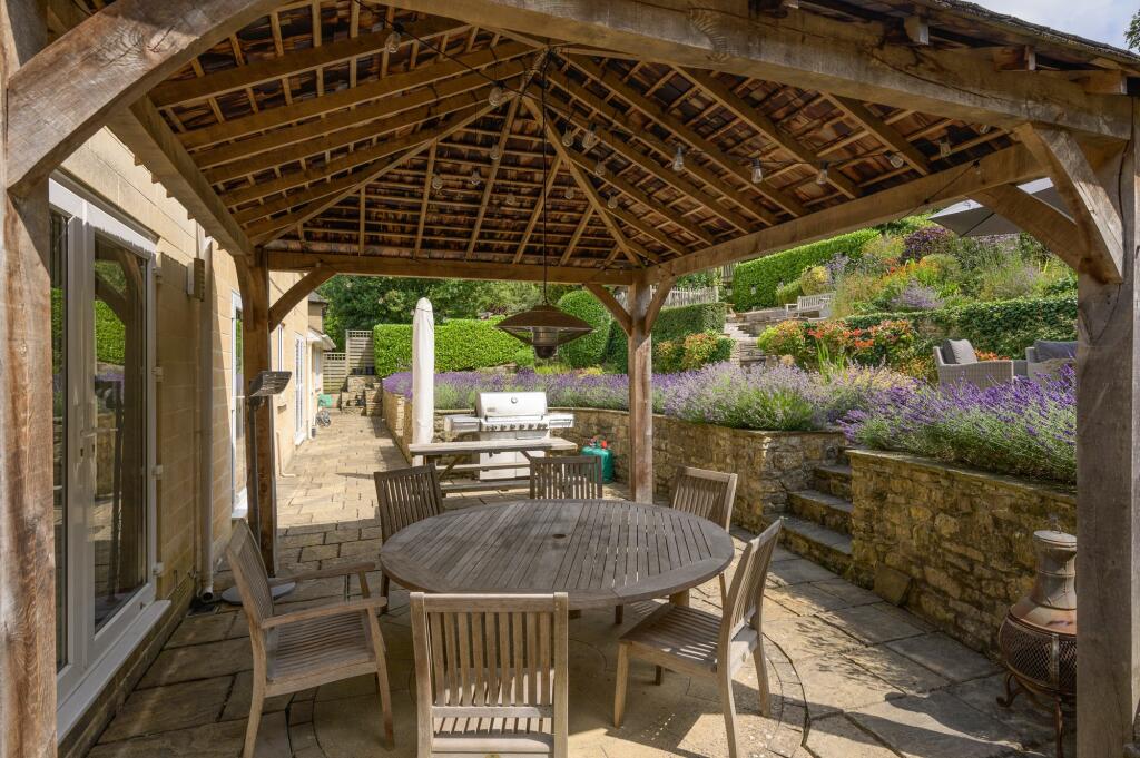 Additional property image - Cleveland Walk, Bath, BA2