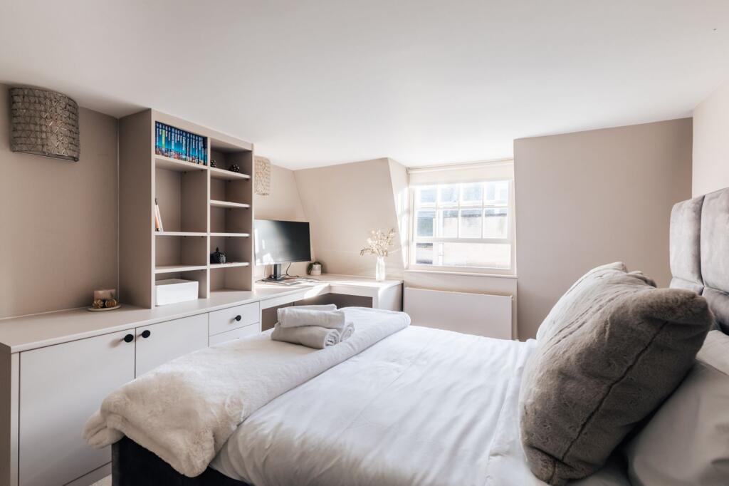 Additional property image - Old Orchard Street, Bath, BA1