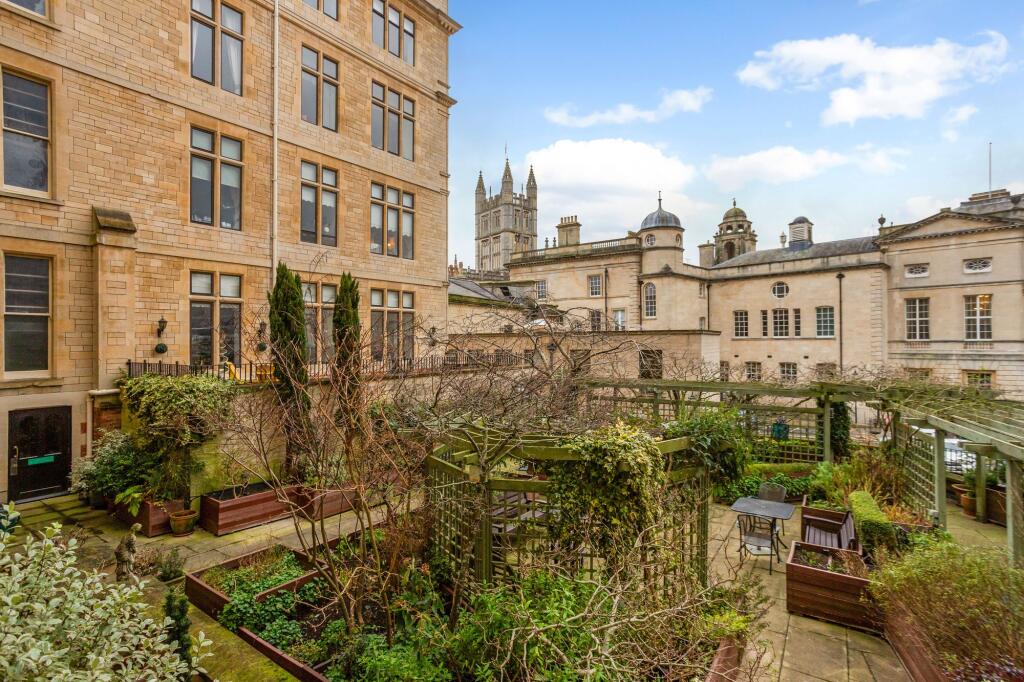 Additional property image - Grand Parade, Bath, BA2