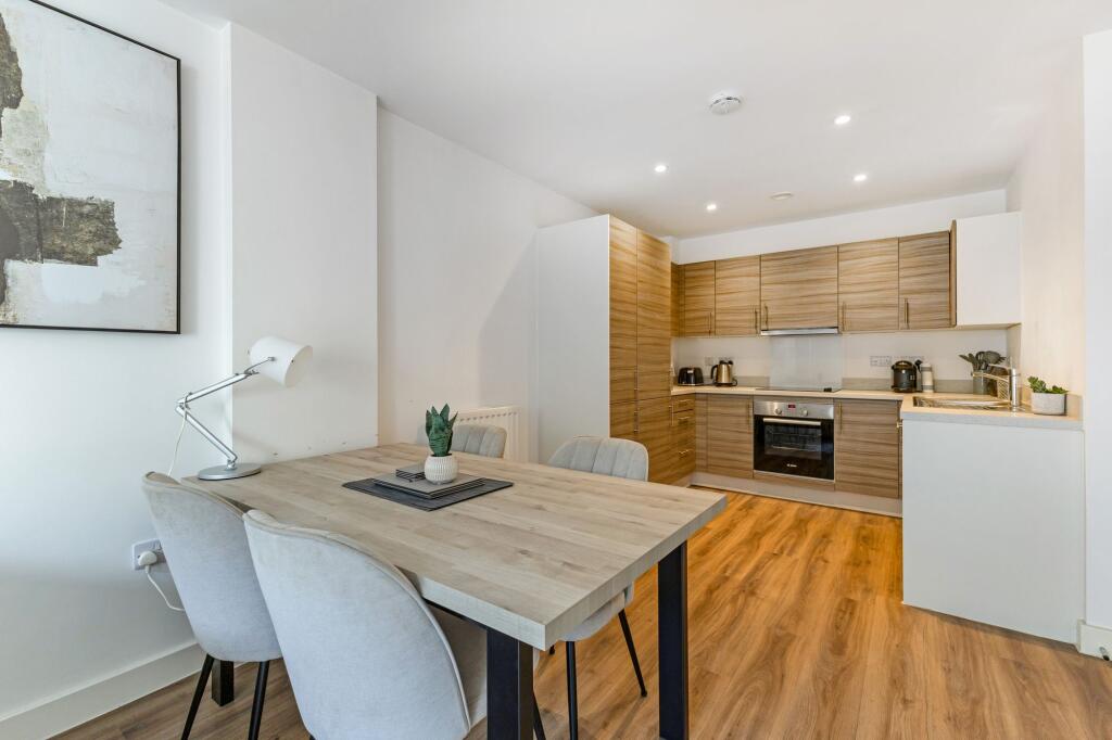 Additional property image - Midland Road, Bath, BA2