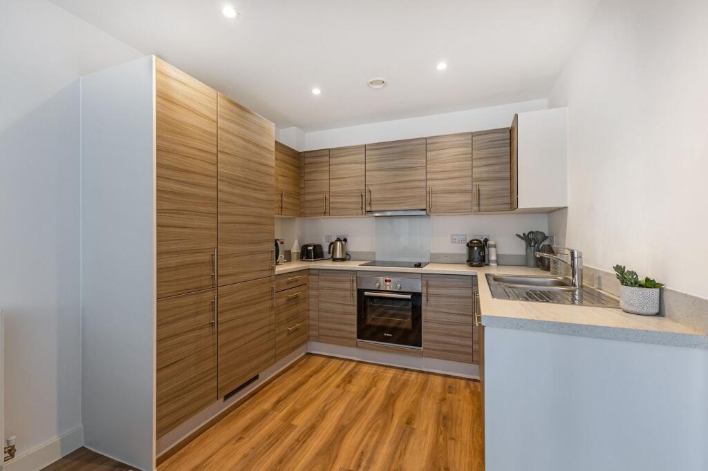 Additional property image - Midland Road, Bath, BA2