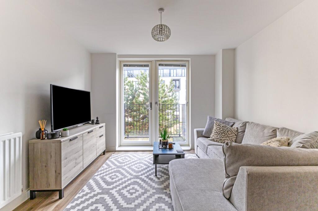 Additional property image - Midland Road, Bath, BA2