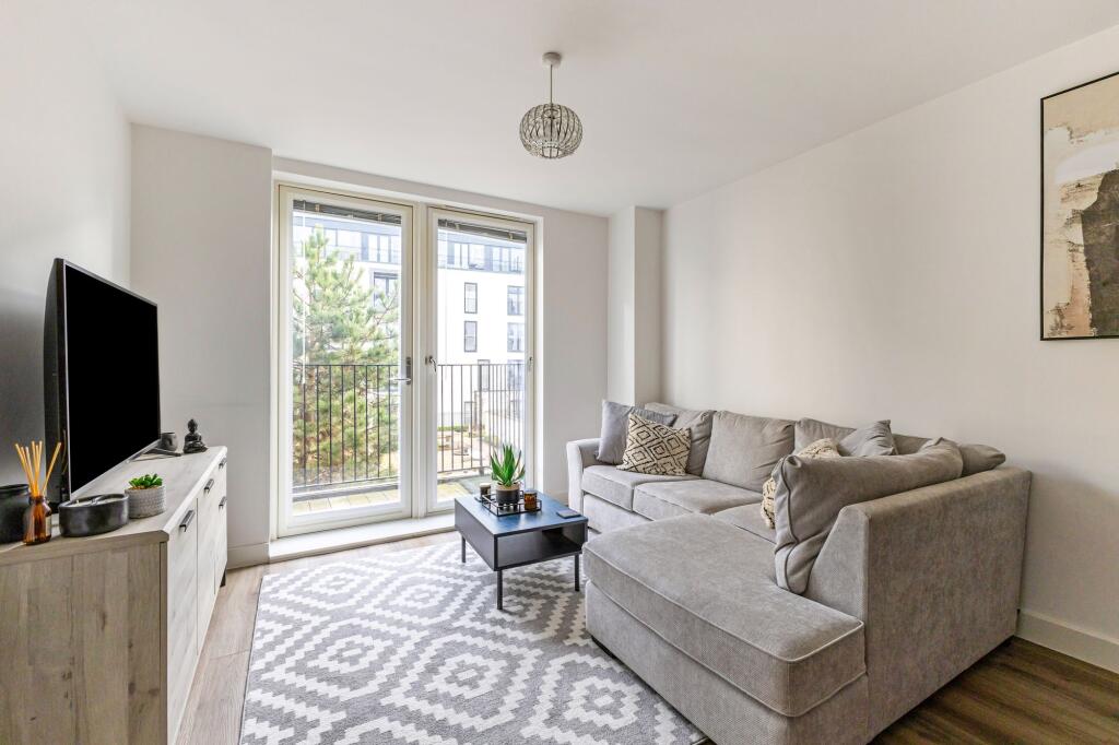 Additional property image - Midland Road, Bath, BA2