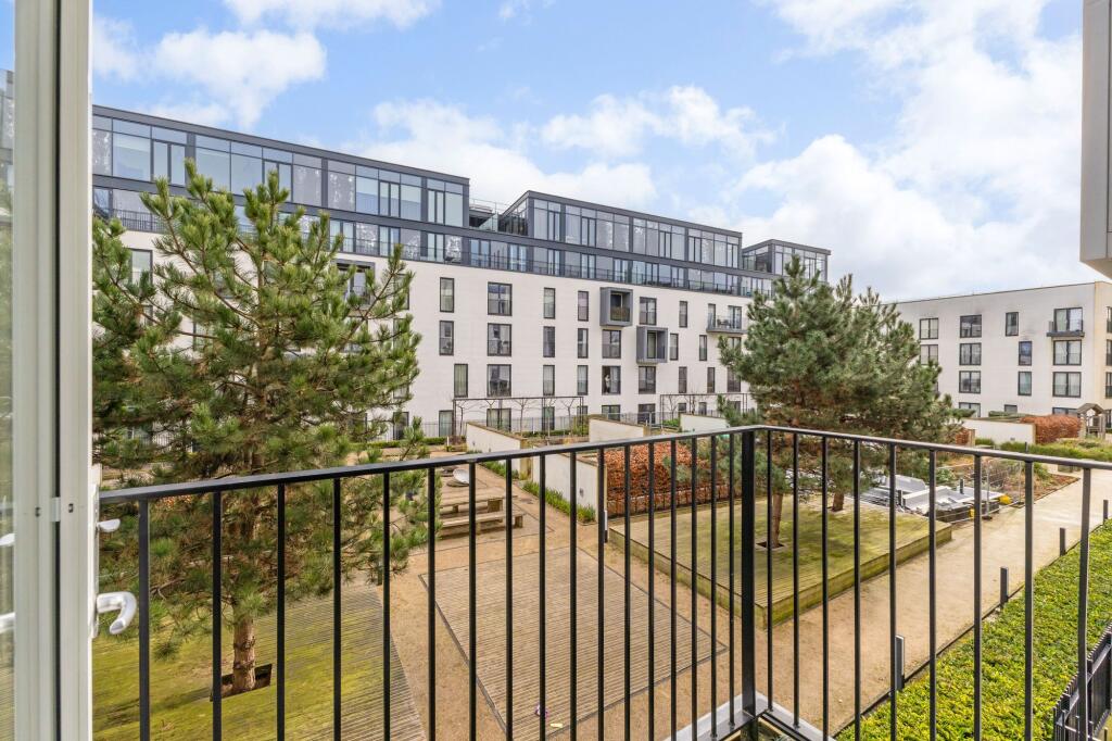 Additional property image - Midland Road, Bath, BA2