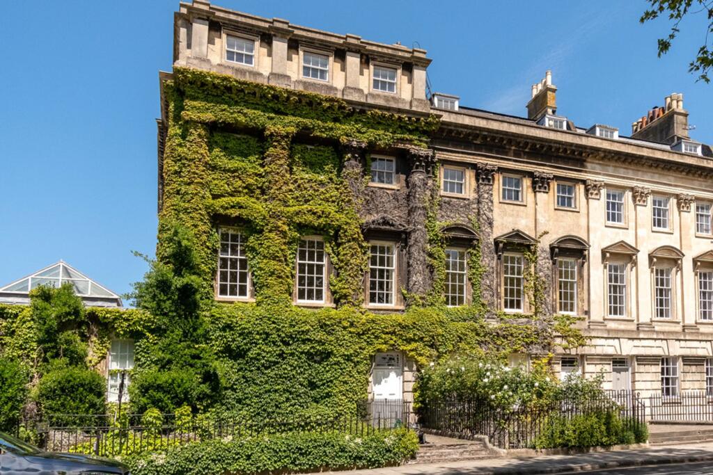 Main image of property: Queen Square, Bath, BA1