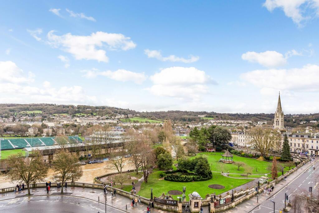 Additional property image - Grand Parade, Bath, BA2