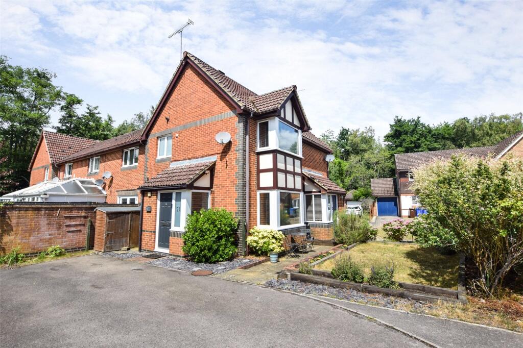 Main image of property: Lyndsey Close, Farnborough, Hampshire, GU14