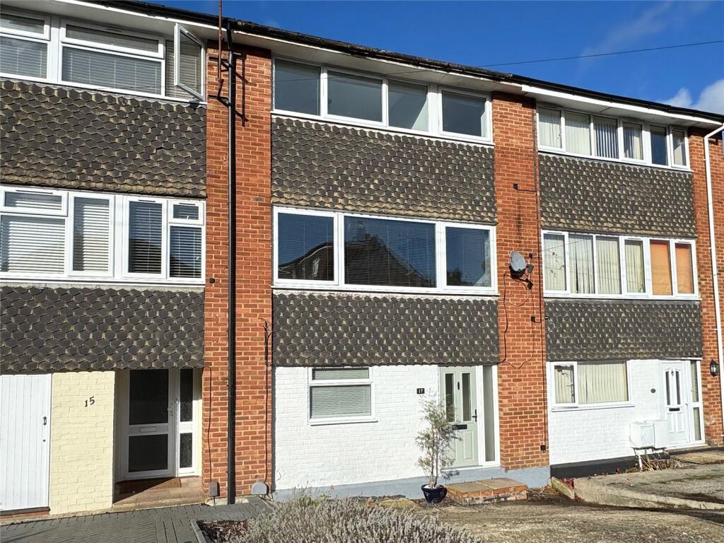 Main image of property: Ringwood Road, Farnborough, Hampshire, GU14