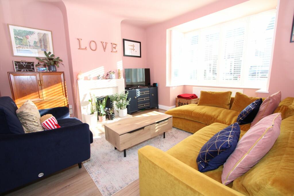 Additional property image - Bloomfield Road, Bromley, BR2