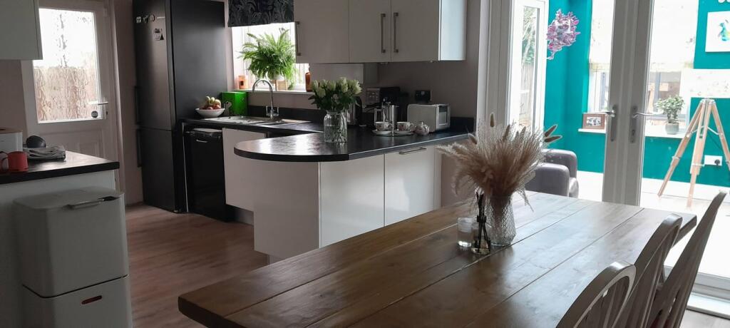 Additional property image - Bloomfield Road, Bromley, BR2